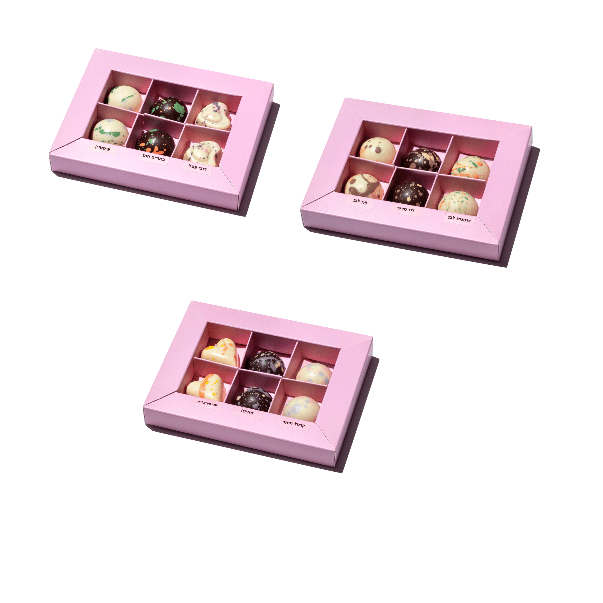 3 קופסאות של מיקס פרלינים